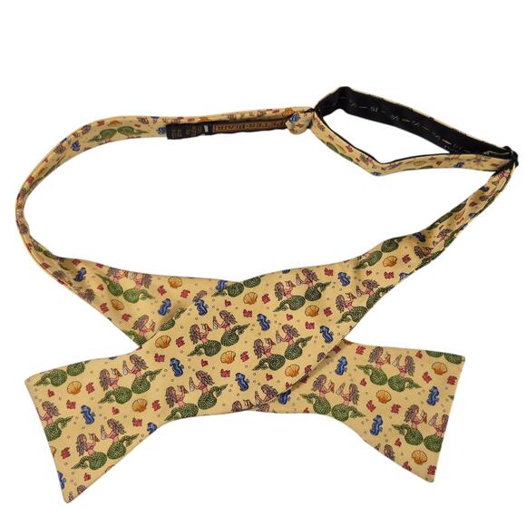 Peter Blair USA Yellow Green red Mermaid Sea Creatures Silk Bow Tie NEW - Picture 1 of 4
